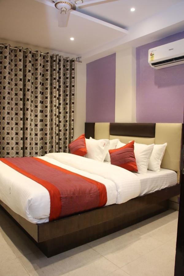Hotel Snow White Inn Új-Delhi Kültér fotó