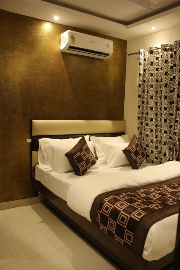 Hotel Snow White Inn Új-Delhi Kültér fotó